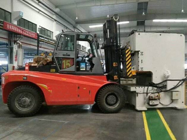 关林叉车出租案例